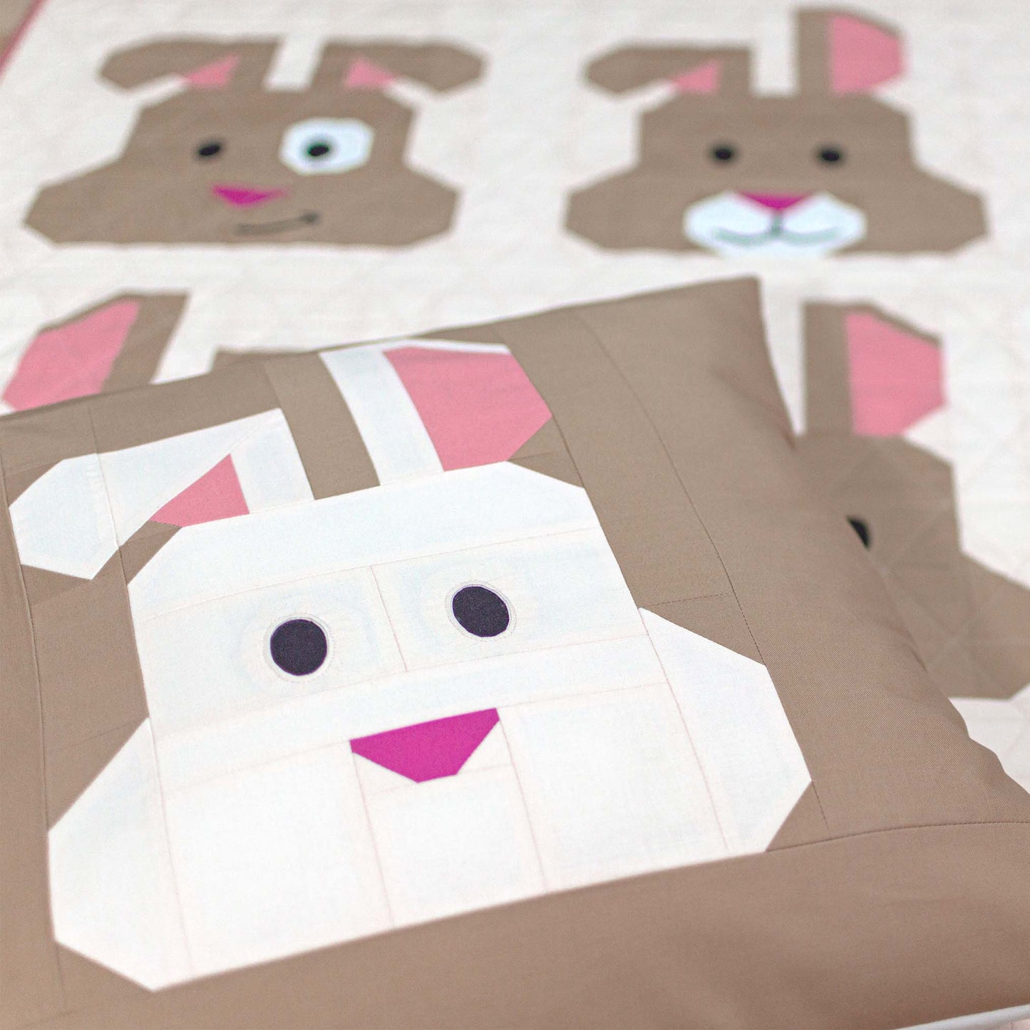 Bunny-Baukasten: Kissen- und Quiltanleitung